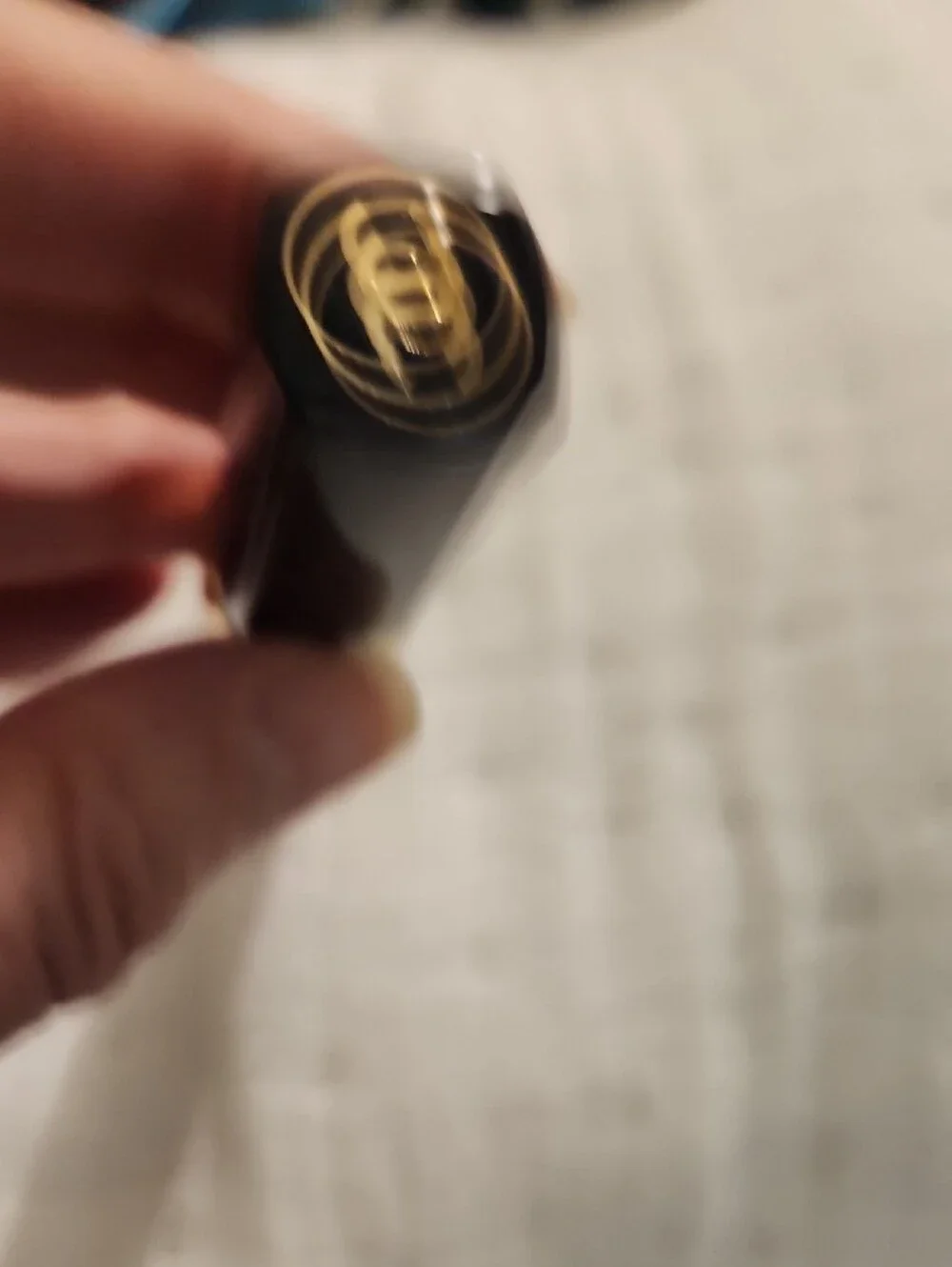 CHANEL glossy rose